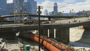 Beta-FreightTankerCar-GTAV-Railings-Exhausts.png