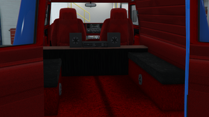 YougaClassic4x4-GTAO-Trunk-SmallBoxSpeakerwithReceiver.png