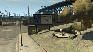 PortTudor-GTAIV-NormandyEntrance.png