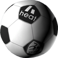 LS 벤더스 로고가 인쇄된 Heat 축구공 모델.
