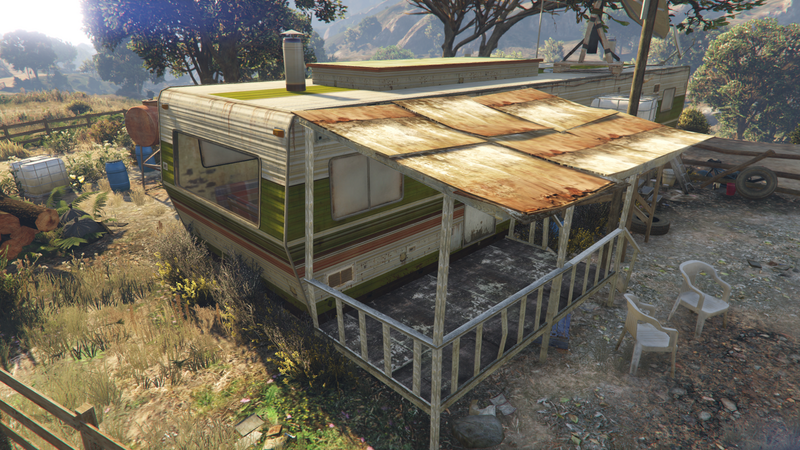 파일:Ortega'sTrailer-GTAVe-RearQuarterMovableProp.png