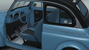 Brioso300Widebody-GTAOe-Dash-StreetInterior.png