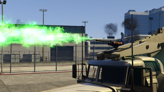 작동 중인 화염방사기.