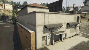 Warehouses-GTAO-Small-WestVinewood-ForeclosedGarage.png