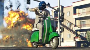 Faggio-GTAV-RGSC-Action.jpg