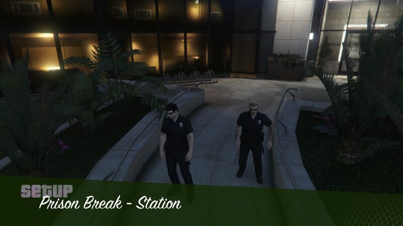 파일:Police Outfit-GTAO.jpg