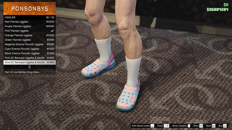 파일:LosSantosDrugWars-GTAOe-MaleShoes-Ugglies44-BlueSCBaroqueUgglies&Socks.png