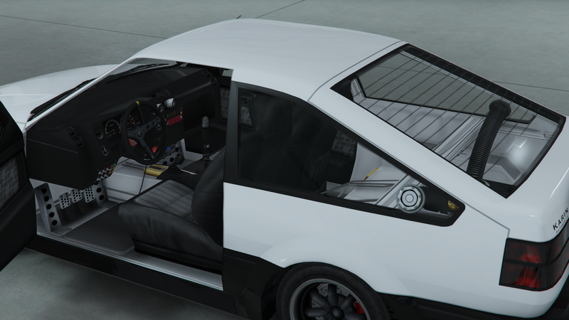 파일:FutoGTX-GTAO-Dash-CarbonDash&StrippedInterior.png
