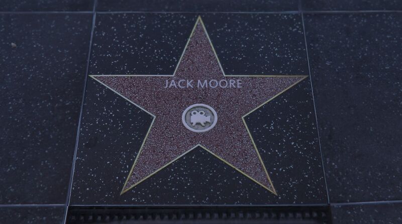파일:WalkofFame-GTAVee-JackMoore.jpg
