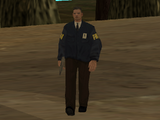 GTA SA의 미션 배드랜드 중 마이크로 SMG를 든 FBI 요원.