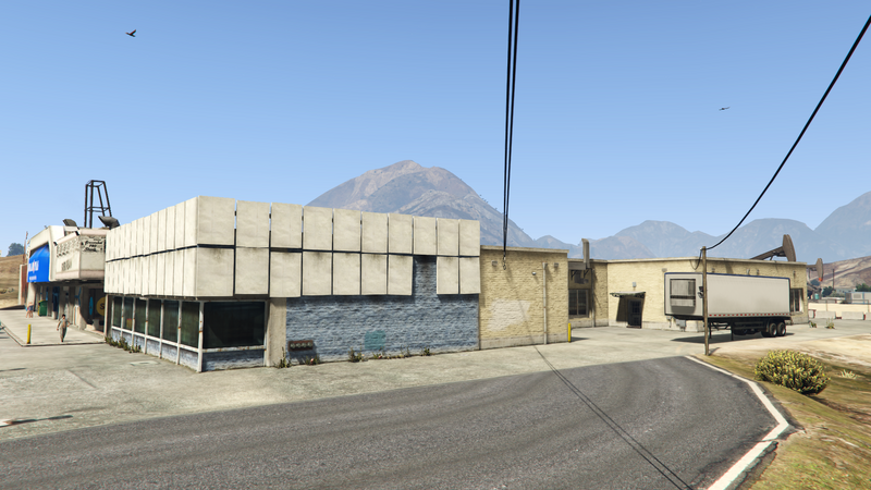 파일:HarmonyPlaza-GTAV-East.png