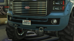 SandkingXL-GTAO-Bumpers-ChromeTowHooks.png