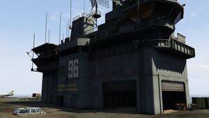 USSLuxington-GTAO-BridgeFromRunway.jpg
