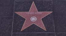 바인우드 명예의 거리에 있는 Candy Suxxx의 별.