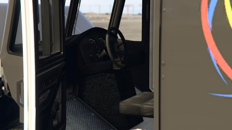 파일:Boxville3-GTAV-Inside.jpg