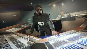CareerProgress-GTAOee-RecordAHoodie.jpg