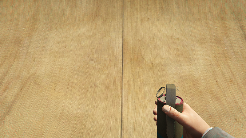 파일:TearGas-GTAV-Holding.png