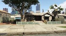 GTA 5 원본 버전의 클린턴 거주지.