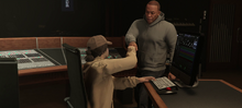 닥터 드레(GTA)와 롤라 로메로(GTA).