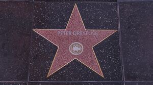 WalkofFame-GTAVee-PeterDreyfuss.jpg