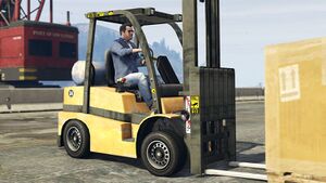 Forklift-GTAV-RGSC-Action.jpg