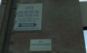 BrokerNavyYard-GTAIV-Gate.png