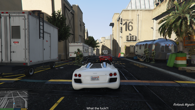 파일:FranklinandLamar14-GTAV.png
