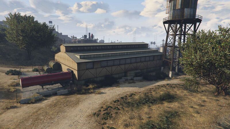파일:LamarsDepot-GTAOee-Back.jpg