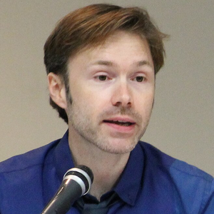 MichaelSinterniklaas-VoiceActor.png