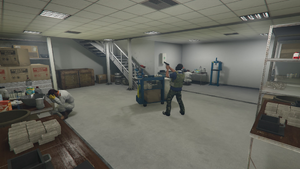 CluckingBellFarms-GTAOe-Basement2.png
