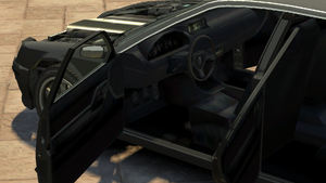 Lokus-GTAIV-Inside.png