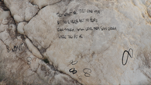 MerleAbrahams-GTAV-RocksMessage2.png