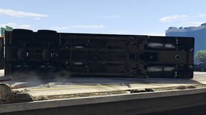 FameOrShameTrailer-GTAV-Underside.jpg
