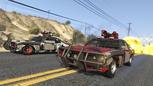 Gunrunning-GTAO-OfficialScreen-ArmedTampa.jpg
