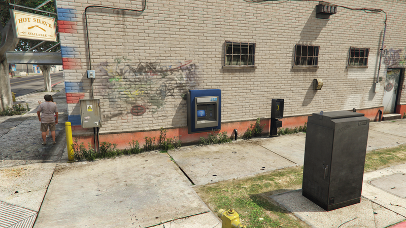 파일:CashingOut-GTAOe-ATM4.png