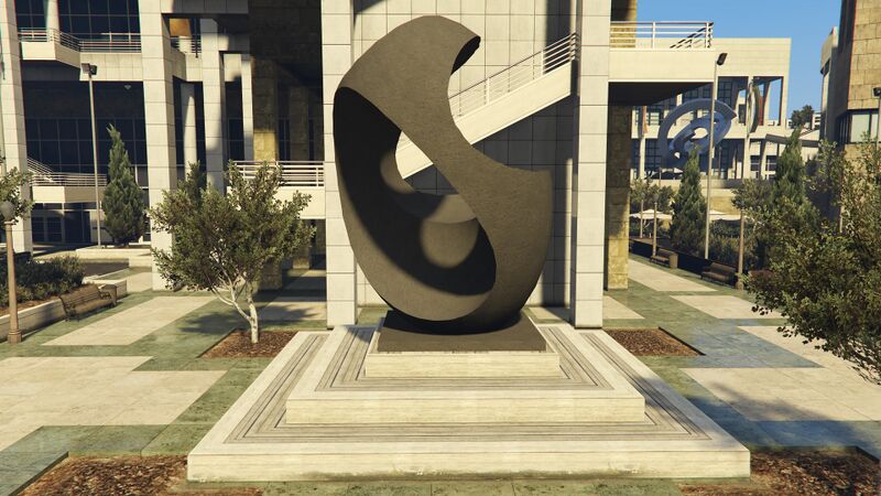 파일:KortzCenter-GTAVee-Sculpture4.jpg