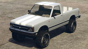 WaltonL35-GTAOe-LiveryFront-WhiteStripes.png