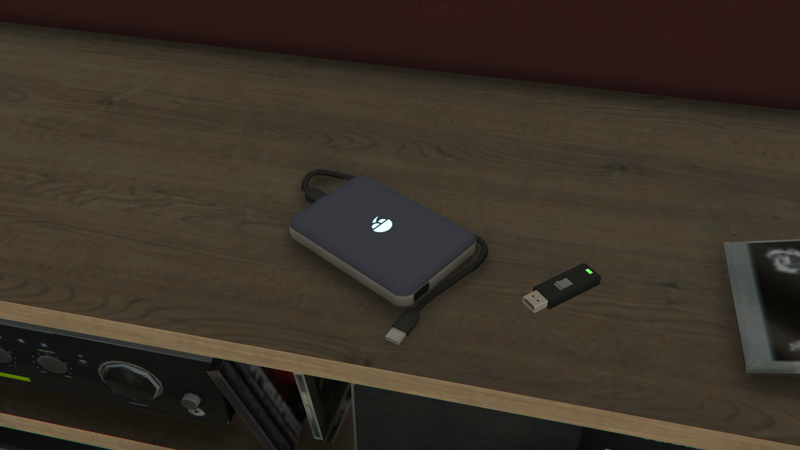 파일:FruitComputers-GTAO-PortableDrive.png