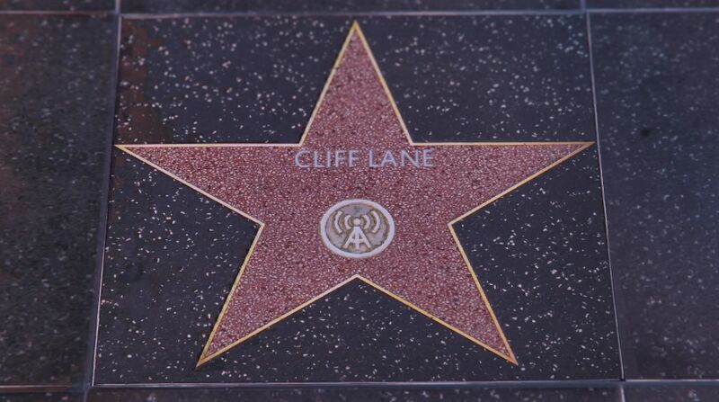 파일:WalkofFame-GTAVee-CliffLane.jpg