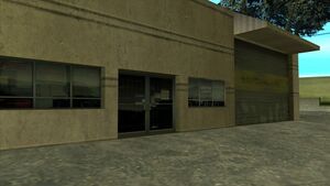 MontgomeryWarehouse-GTASA-Entrance.jpg
