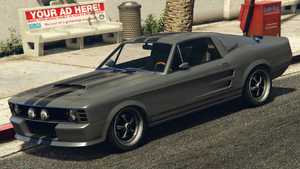 Ellie-GTAO-front-ClassicTwinBlackStripeLivery.png