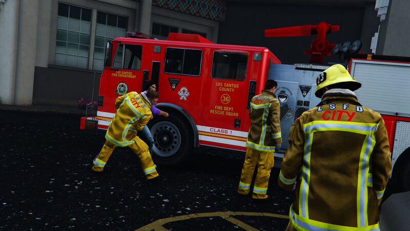 파일:CasinoHeistFirefighterGear-GTAO-FireStation.jpg
