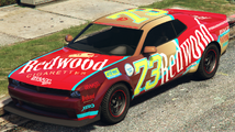 Grand Theft Auto Online의 레드우드 스톡카 도색 건틀렛 헬파이어. (후측면 보기)