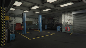 PremiumDeluxeMotorsport-GTAV-Garage.png