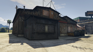 Warehouses-GTAO-Medium-LaPuerta-FridgitAnnexe.png