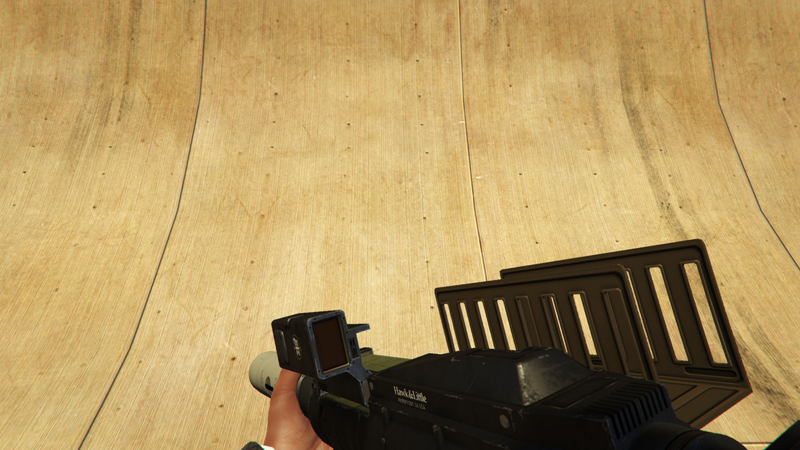 파일:HomingLauncher-GTAV-Holding.png