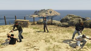 KkangpaeLieutenant-GTAOe-ASuperyachtLifeSalvage-HoldingHostages.jpg
