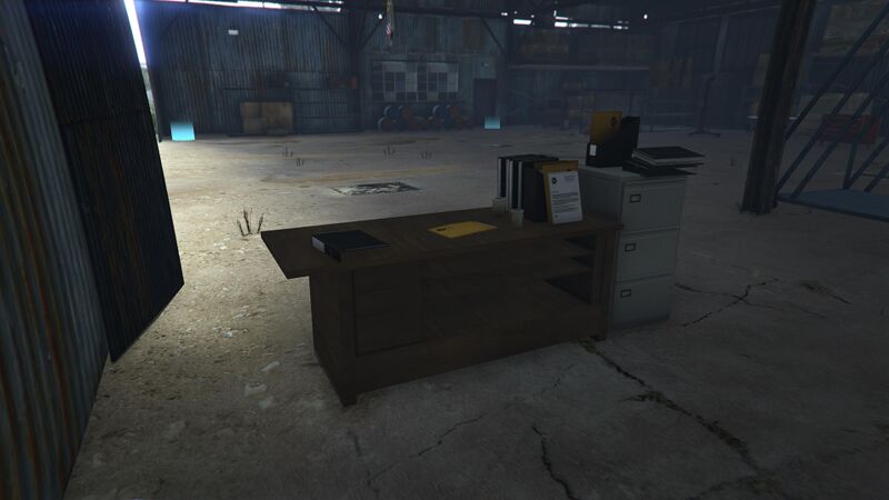 파일:McKenzieFieldHangar-GTAOee-HangarDesk.jpg