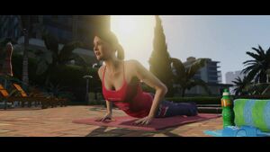 AmandaDeSanta-GTAV-TrailerScreenshot1.jpg