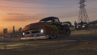 출시 트레일러의 전면 쿼터 뷰.